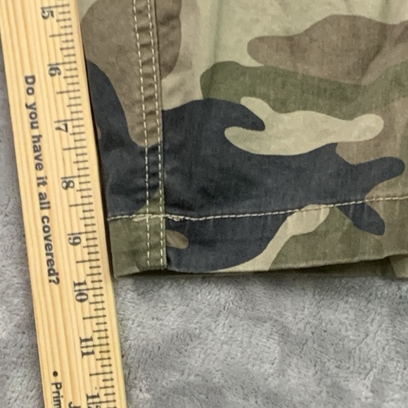 Aero Aeropostale Stretch Cargo Pockets Shorts Men's 28 Camo NWT - Picture 7 of 9